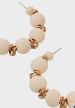 Load image into Gallery viewer, Nali Cream Hoop Earrings