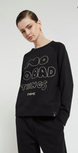 Load image into Gallery viewer, Ottod’Ame Black “No To Bad Things” Sweatshirt
