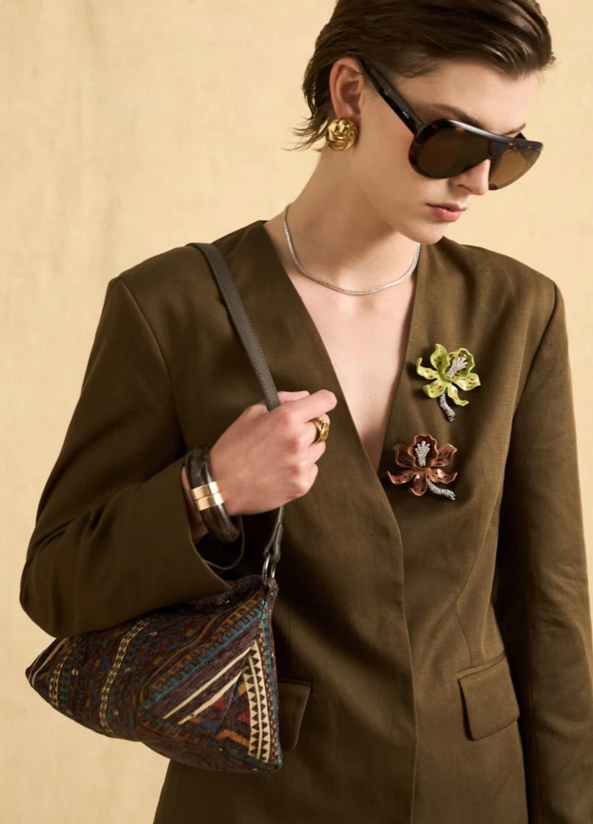 NALI Green Flower Brooch with Crystals