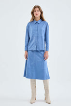 Load image into Gallery viewer, Compania Fantastisca Blue Suede Midi Skirt
