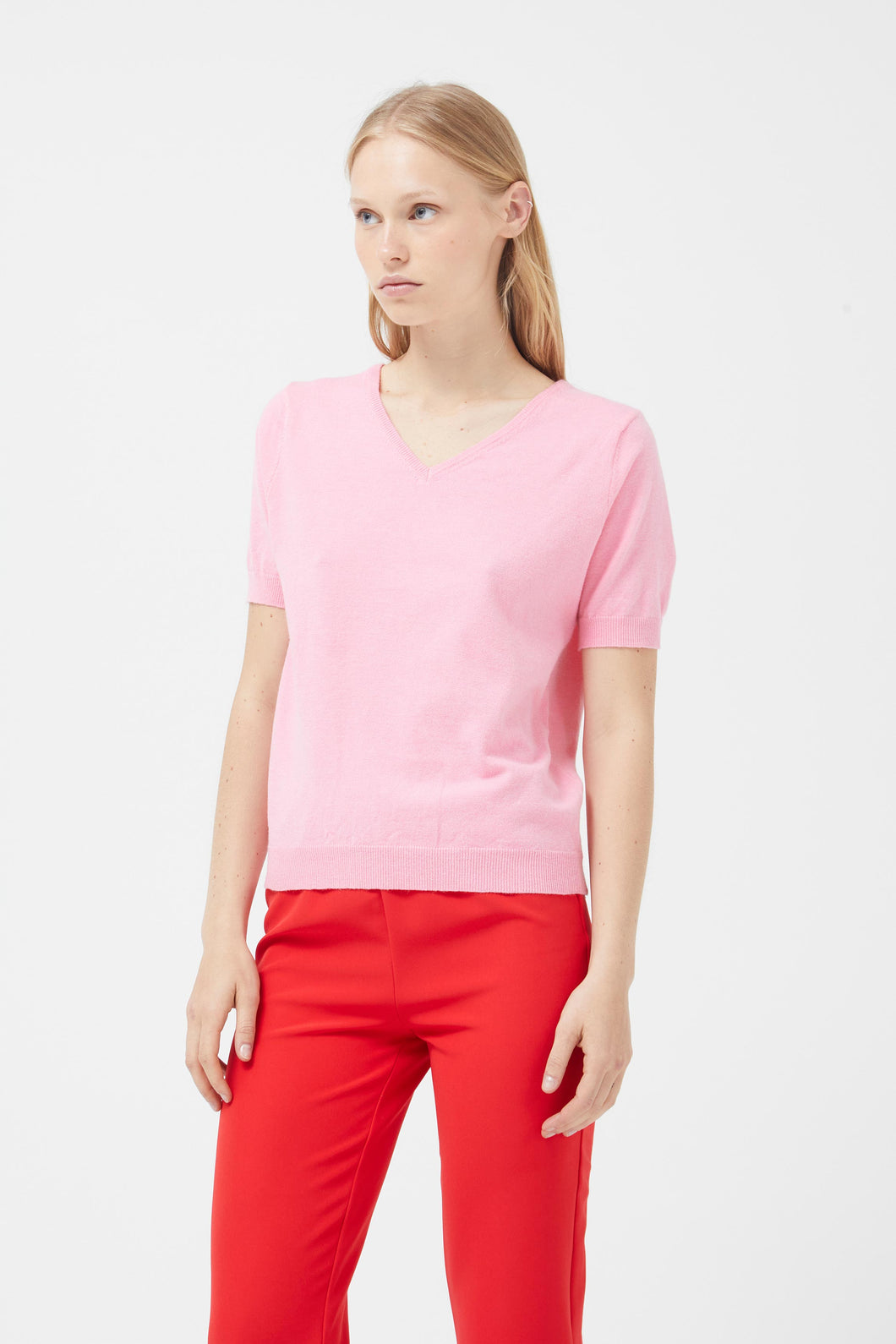 Compania Fantastica Baby Pink V-Neck Sweater