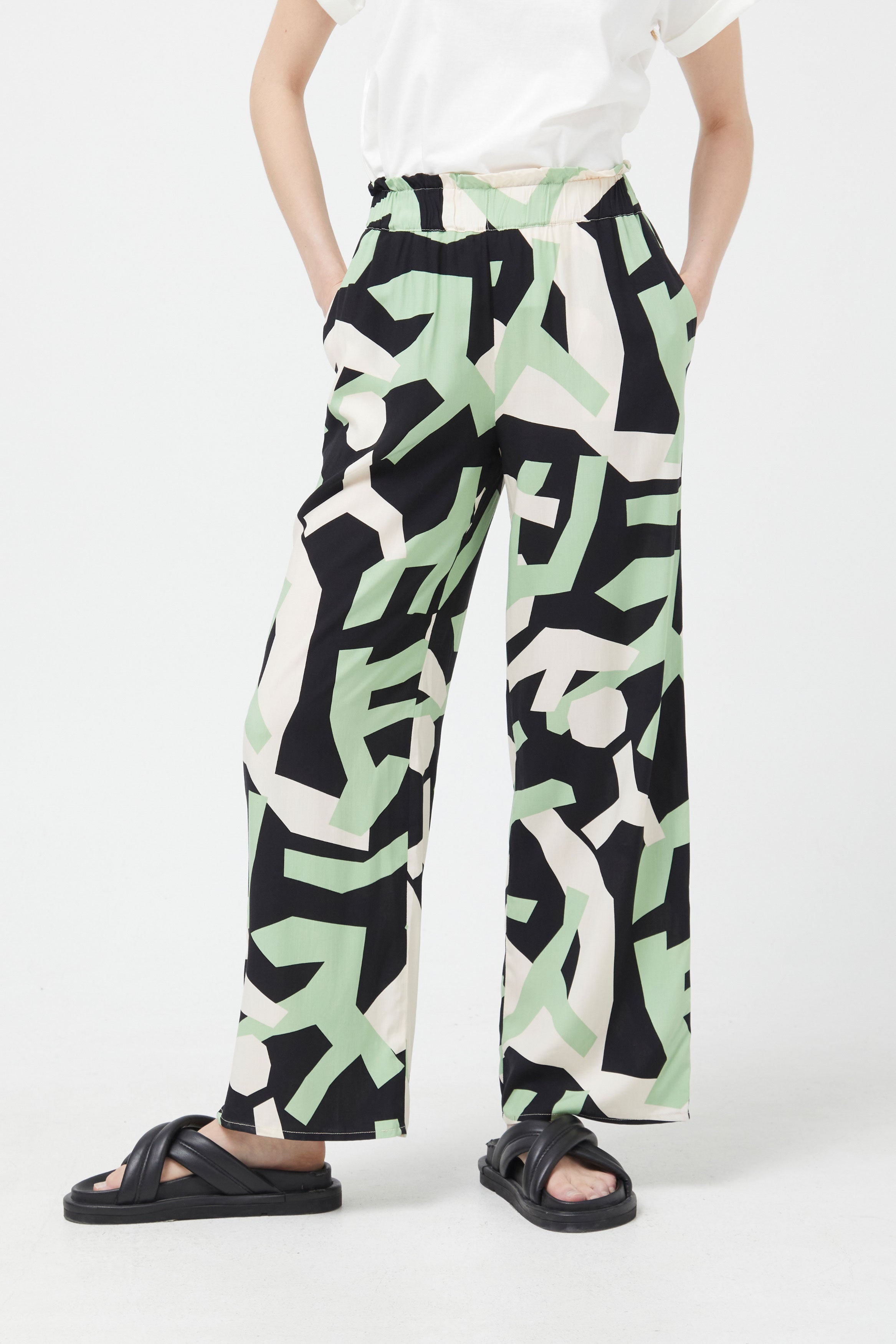 Compania Fantastica Black Wide Leg Abstract Print Trousers