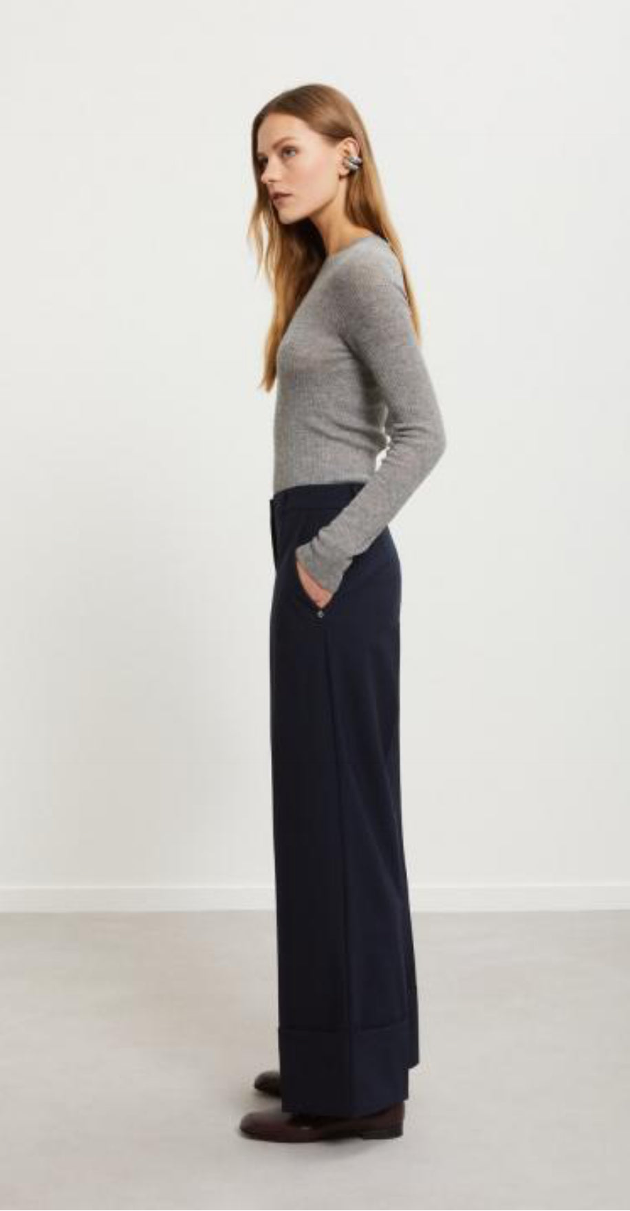Ottod’Ame Navy Tailored wide leg Trousers with Cuff Hemline