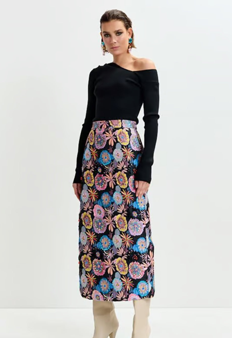 Essentiel Antwerp Floral Jacquard Embellished Pencil Skirt