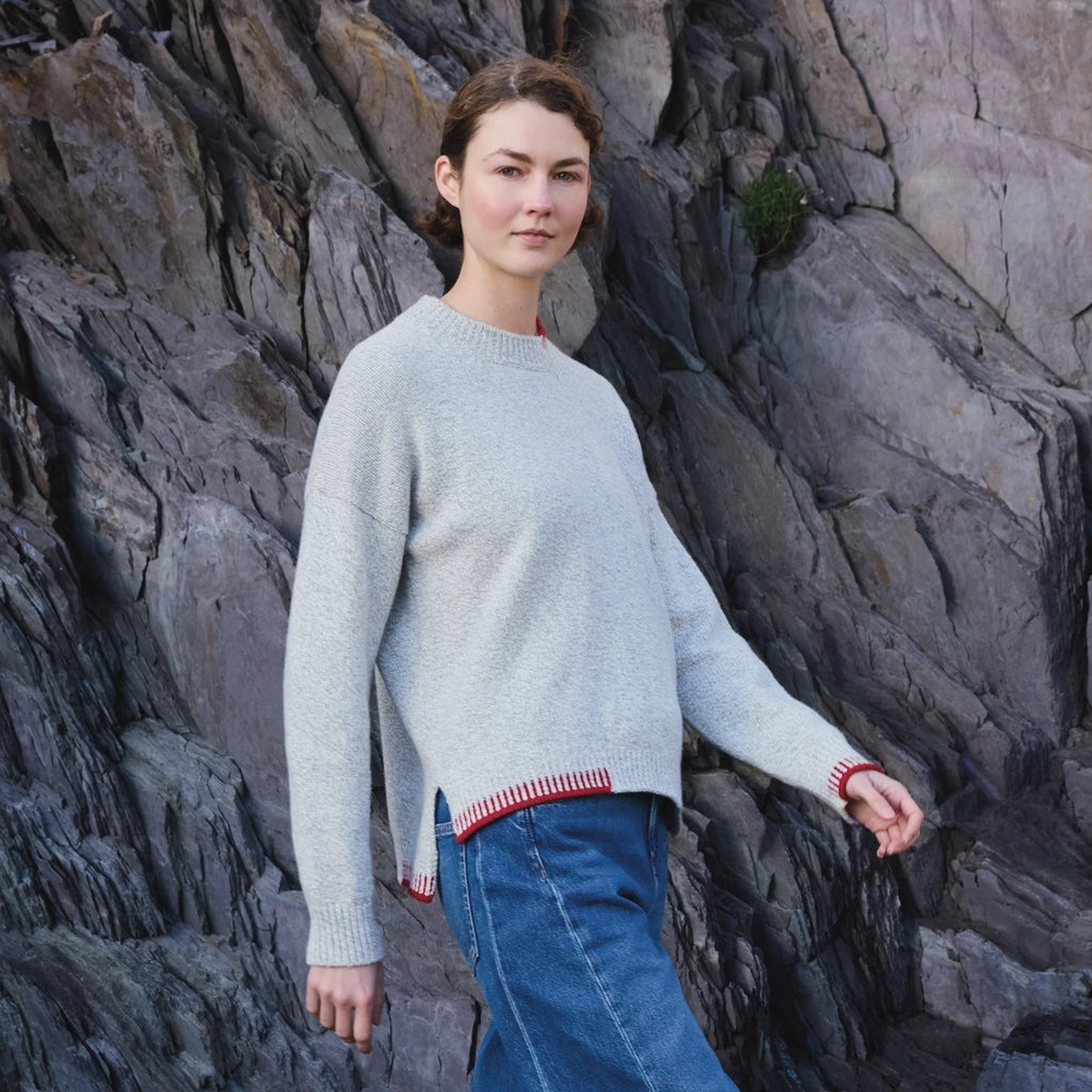 Fisherman Out of Ireland Stone Cashmere Wool Crew Neck with Red Blanket Stitch