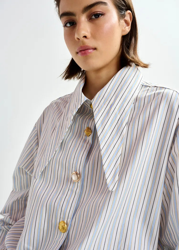 Essentiel Antwerp White & Blue Stripe Shirt with Long Collar & Mismatched Buttons