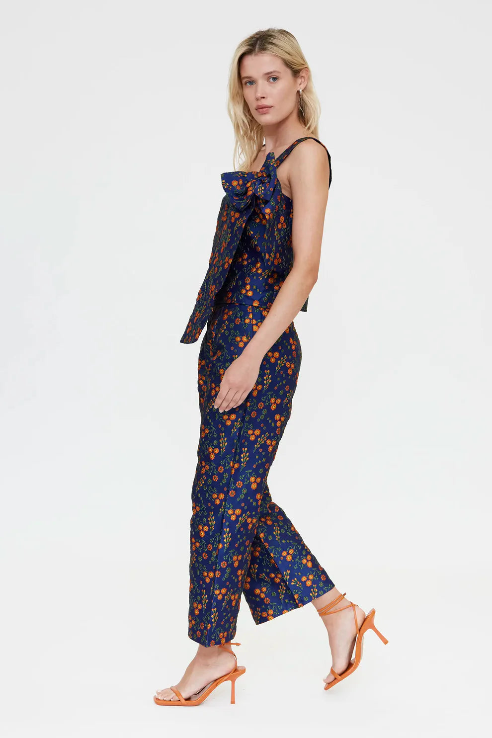 Compañia Fantastica Navy & Orange Floral Cropped Jacquard Pants