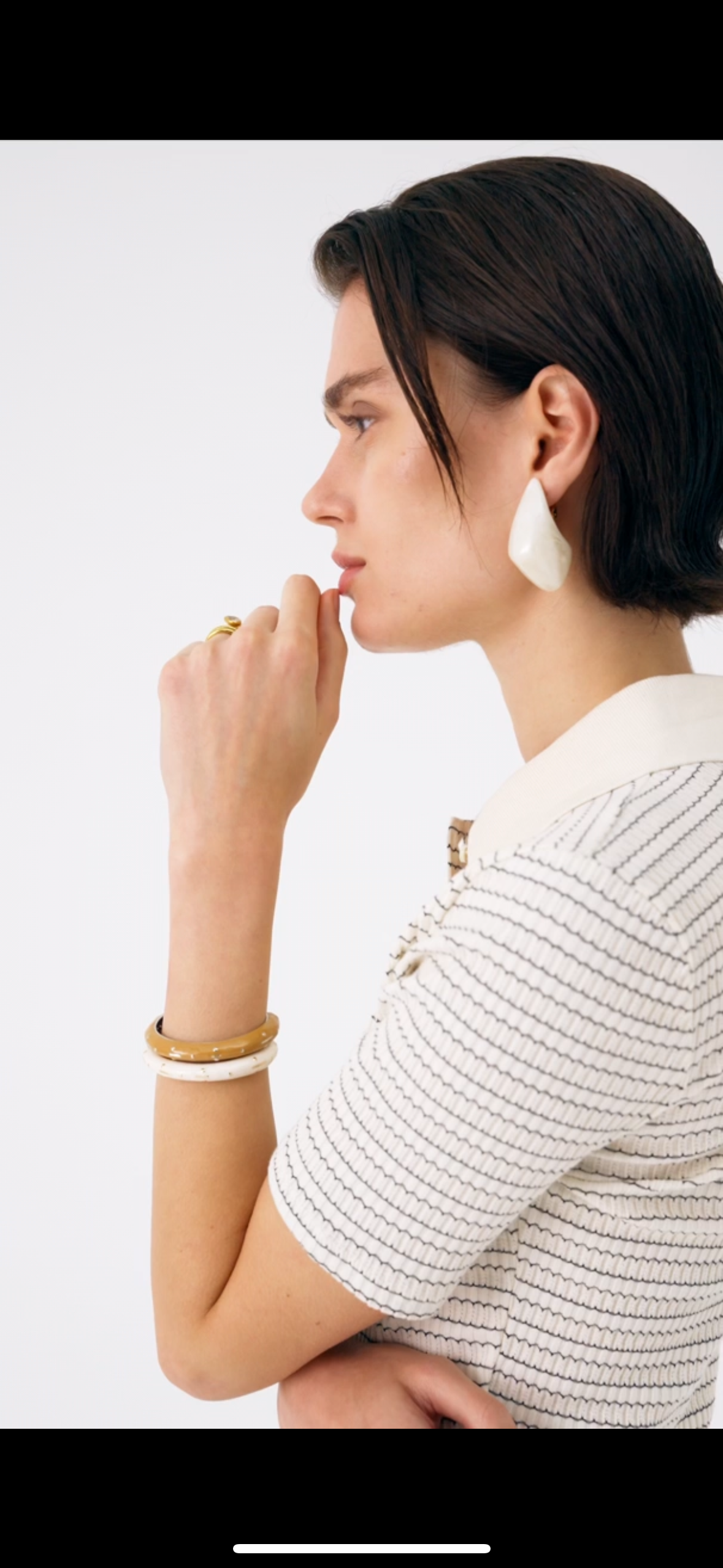 NALI Mother of Pearl Resin Clip-on Earrings