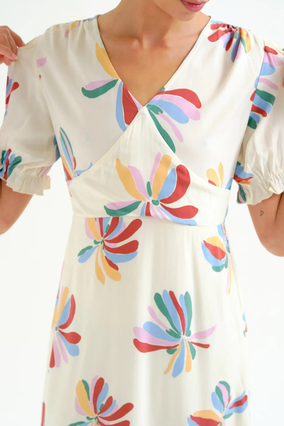 Compañía Floral Print Mini Dress