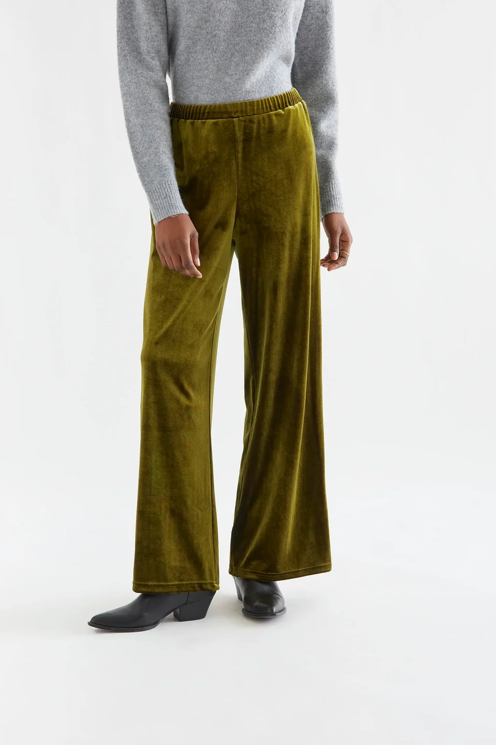 Compañia Fantástica Green Velvet Trousers