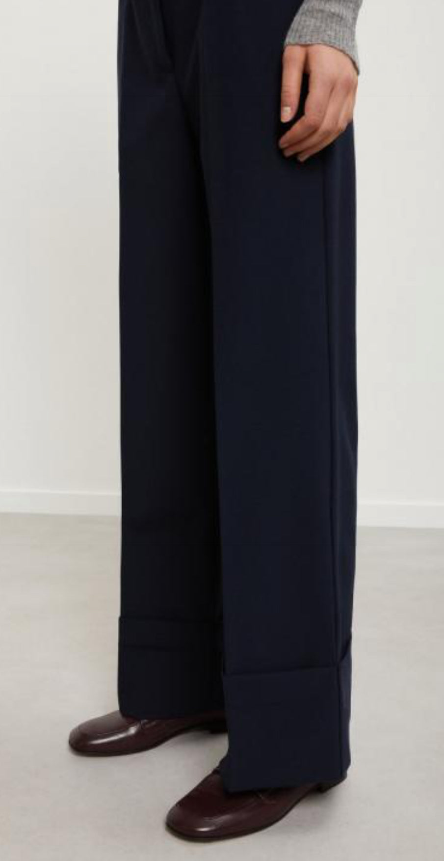 Ottod’Ame Navy Tailored wide leg Trousers with Cuff Hemline