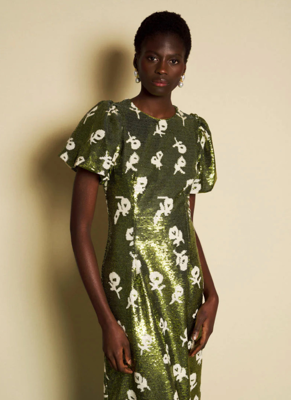 DREAM Sister Jane Green Floral Sequins clat Midi Dress SYBIL Boutique DREAM Sister Jane Green Floral Sequins clat Midi Dress SYBIL Boutique