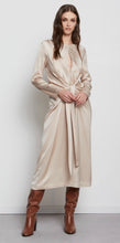 Load image into Gallery viewer, Ottod’Ame Champagne Fluid Long Sleeve Dress
