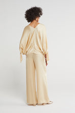 Load image into Gallery viewer, Ottod&#39;Ame Gold Viscose Sweater
