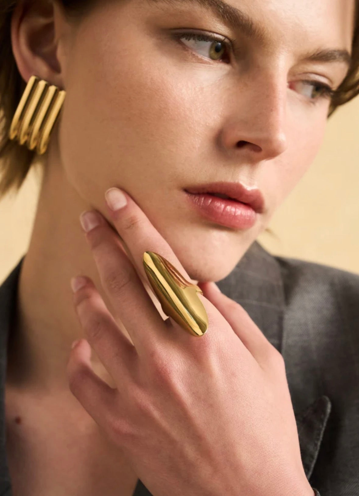 NALI Gold Shield Ring