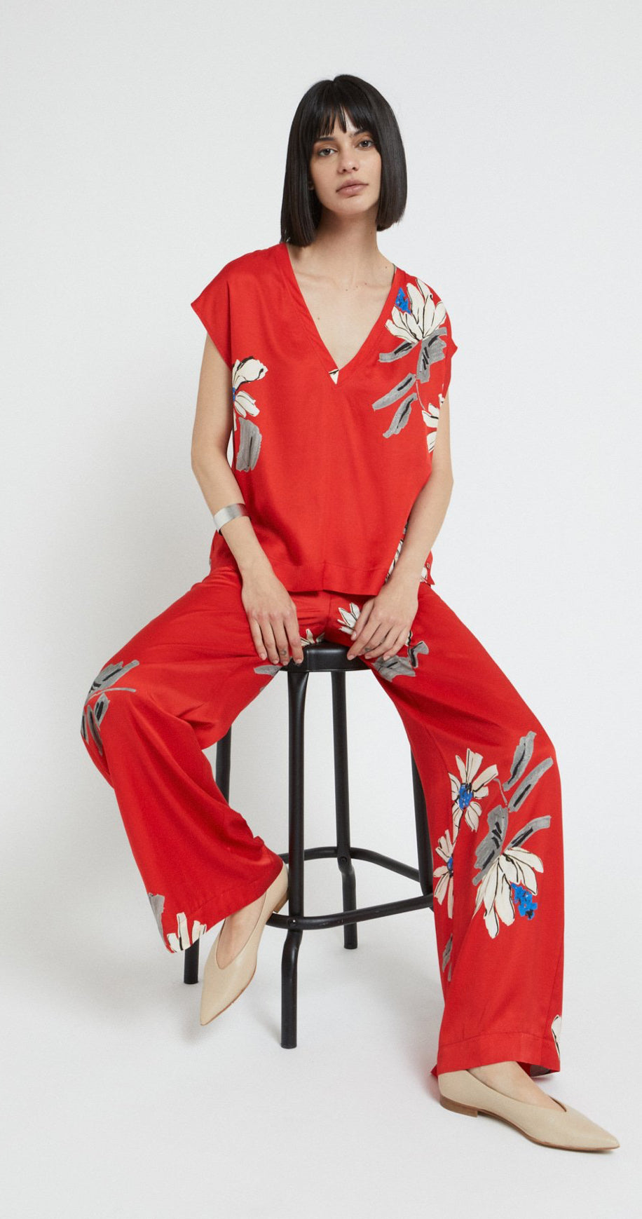 Ottod’Ame Red V-Neck Blouse with Floral Print