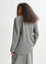 Load image into Gallery viewer, Essentiel Antwerp &#39;Prince of Wales&#39; Double Breasted Blazer with Cape sleeves
