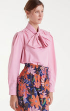 Load image into Gallery viewer, Compañia Fantástica Pink Cotton Pussybow Shirt
