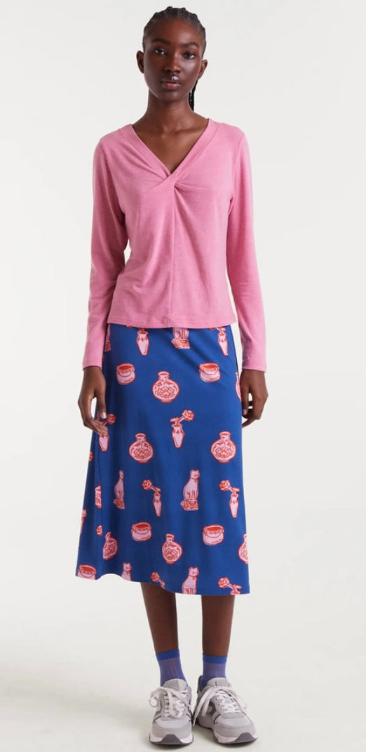 Compañia Fantástica Pink Long Sleeve V-Neck Top