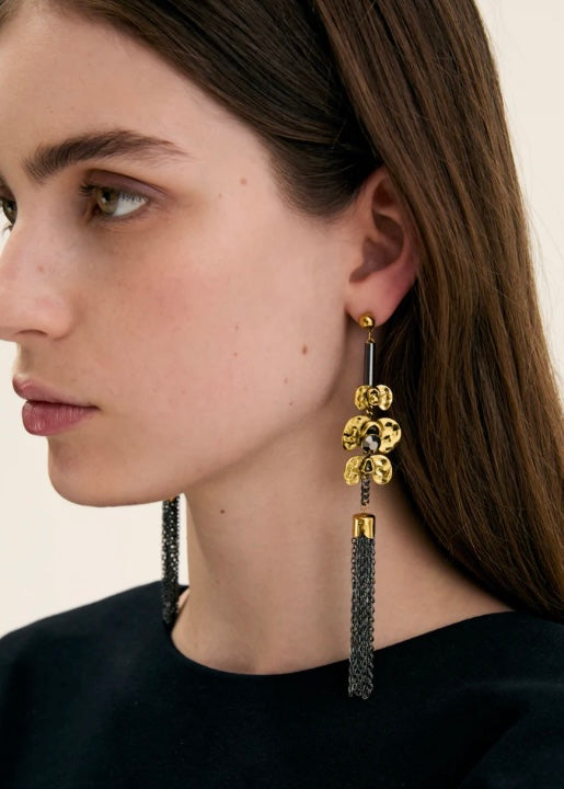 NALI Gold Flower & Black Chain Long Earrings