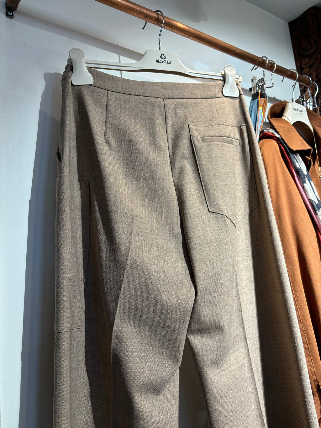 Beatrice B. Biscuit coloured Trousers turn-up bottoms