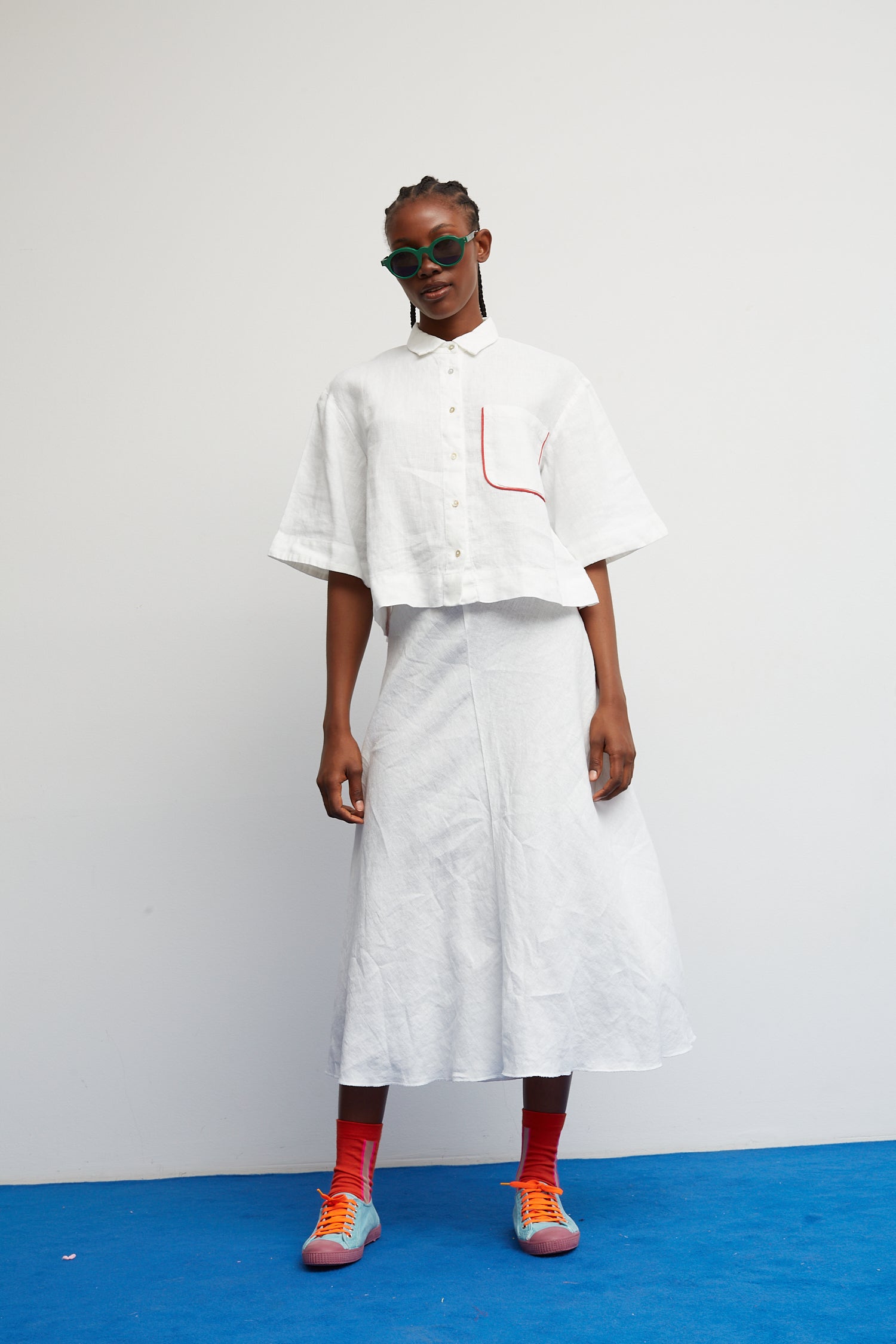 Dr. Bloom White Linen A-Line Skirt w Red Trim