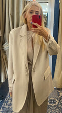 Load image into Gallery viewer, Ottod’Ame Cream Handmade Wool Blend Coat / Jacket
