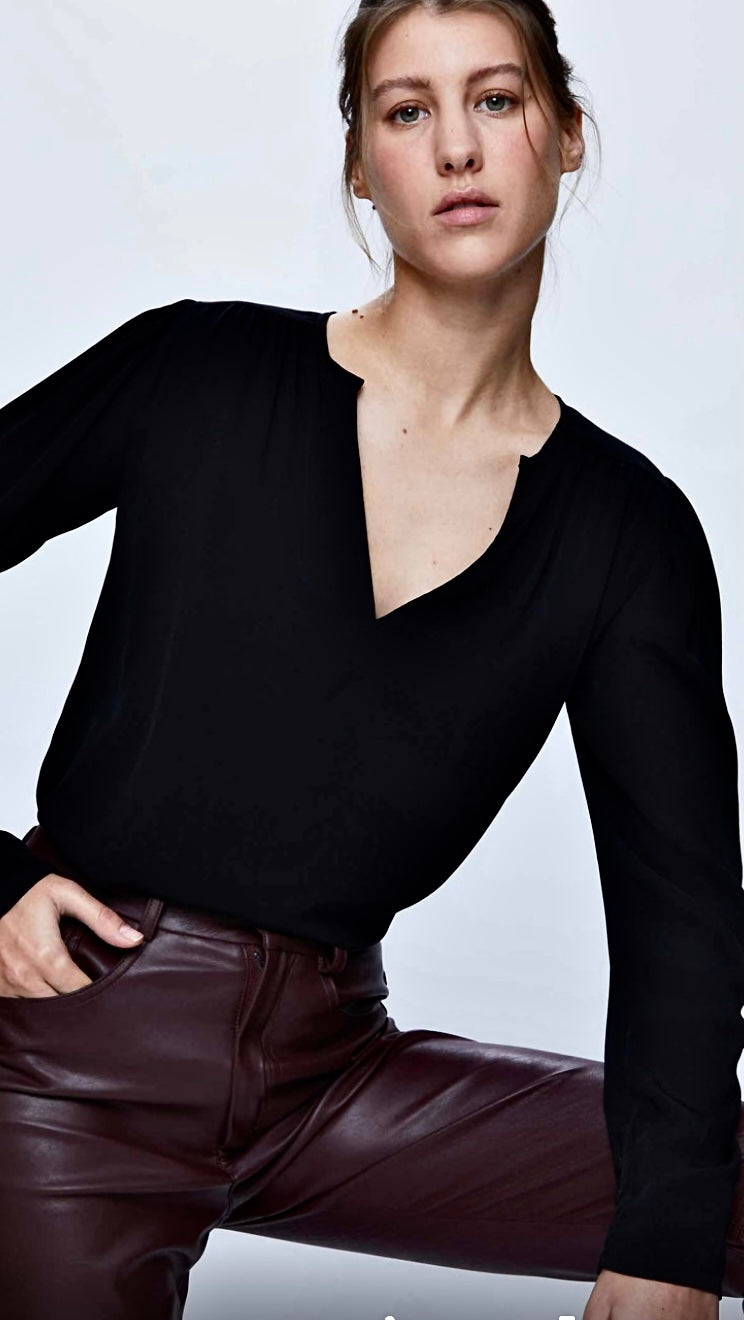 Wild Pony Black Viscose Long Sleeve V-Neck Blouse