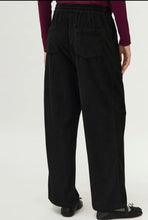 Load image into Gallery viewer, Compania Fantastica Black Cordoroy Palazzo Pants
