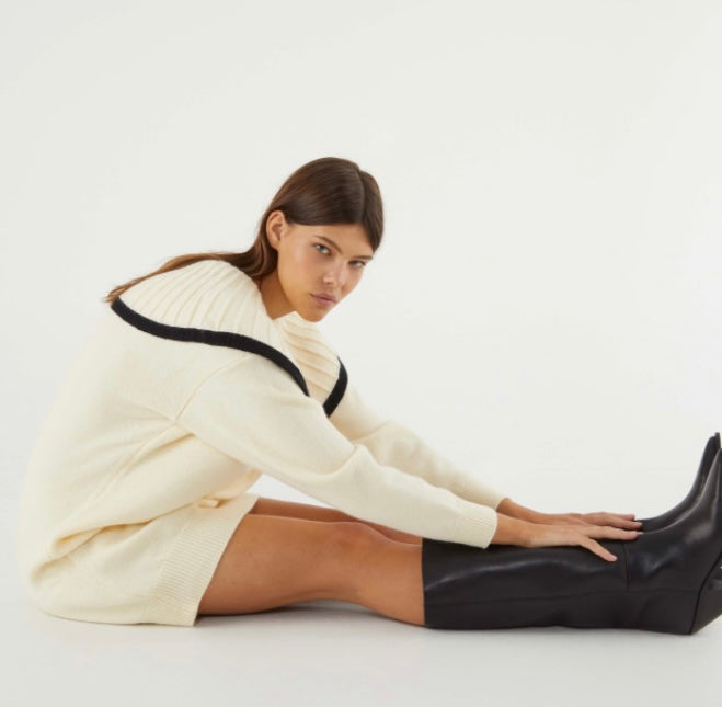 Compania Winter White Knitted with Peter Pan Collar