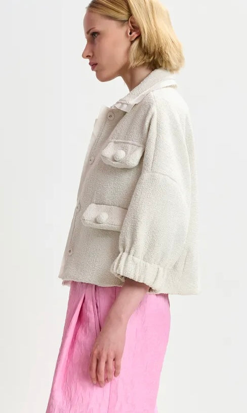 Essentiel Antwerp Off-White Oversized Jacket with 3/4 length voluminous sleeves