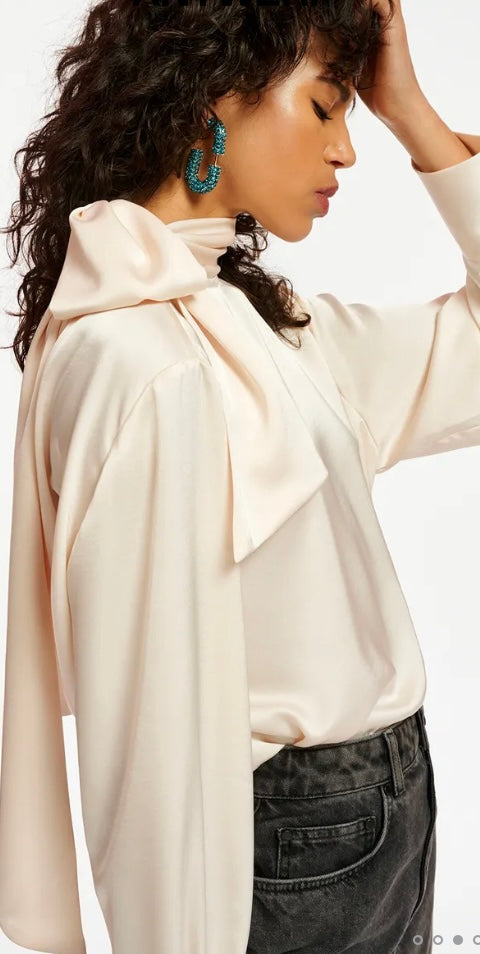 Essentiel Antwerp Winter White Satin Pussybow Blouse