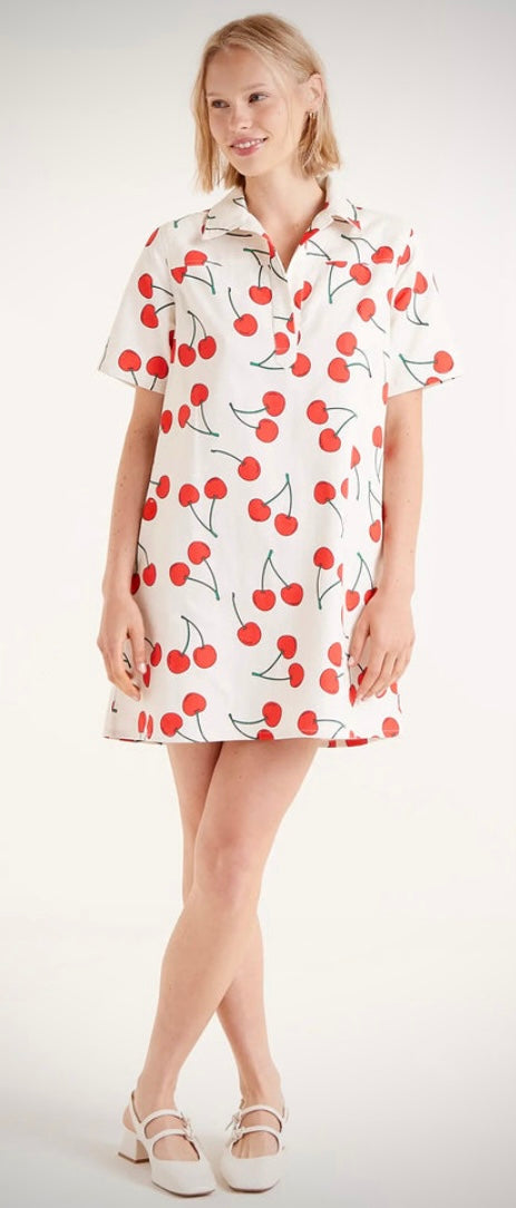 Compania Cherry Print a short Shift Dress
