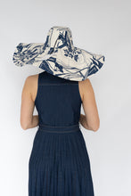 Load image into Gallery viewer, Beatrice B Abstract Print Hat
