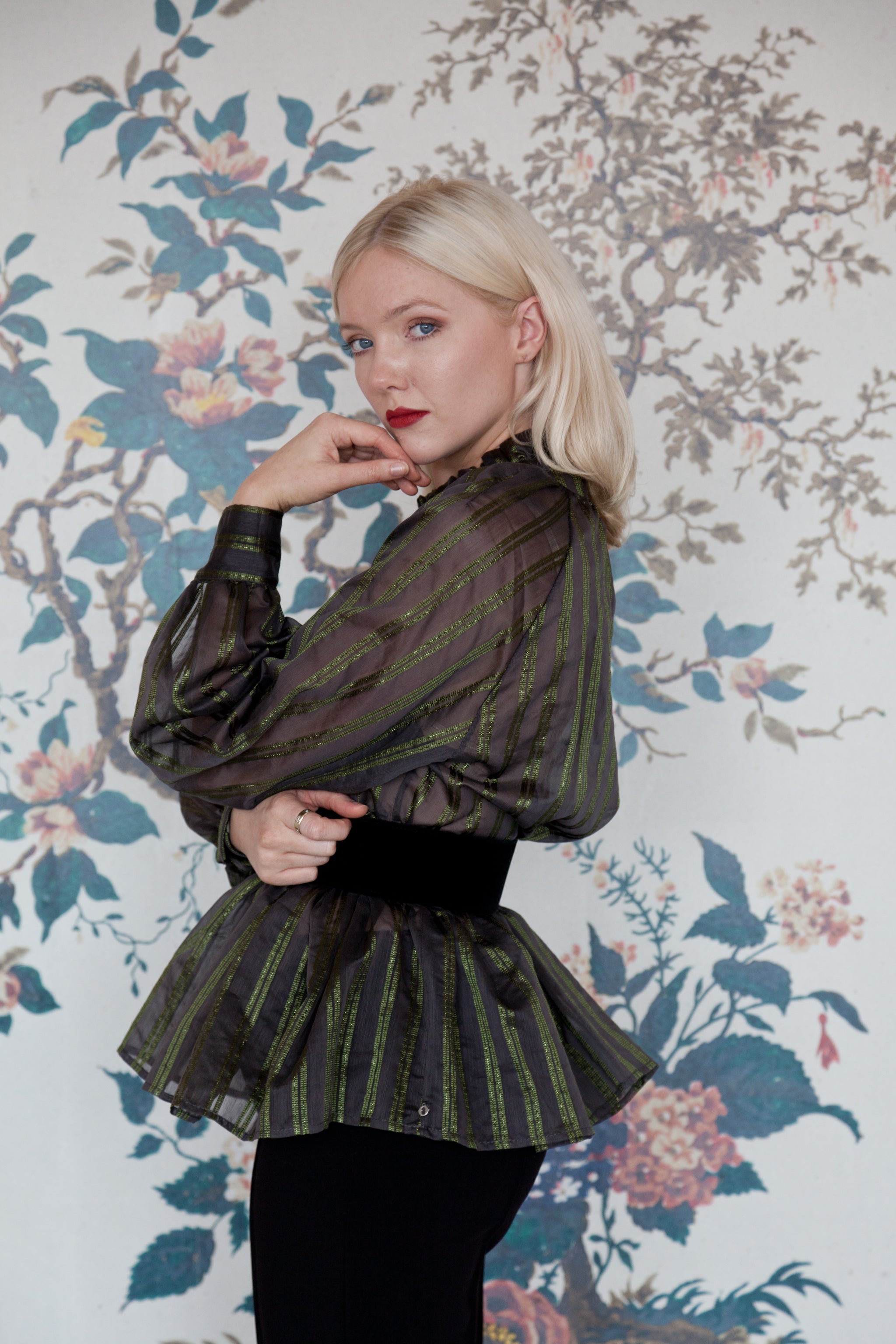 Ottodame Blouse with Ruffle and  Green Lurex