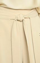 Load image into Gallery viewer, Ottodame Culotte Trousers
