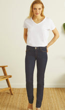 Load image into Gallery viewer, Reiko Tero Pencil Cut Jeans
