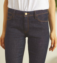 Load image into Gallery viewer, Reiko Tero Pencil Cut Jeans
