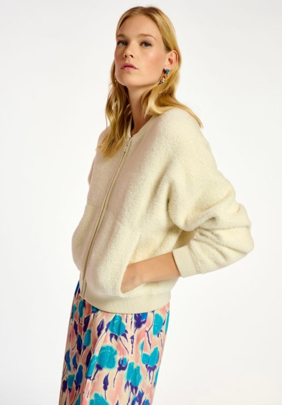 Essentiel Antwerp Ivory Bomber