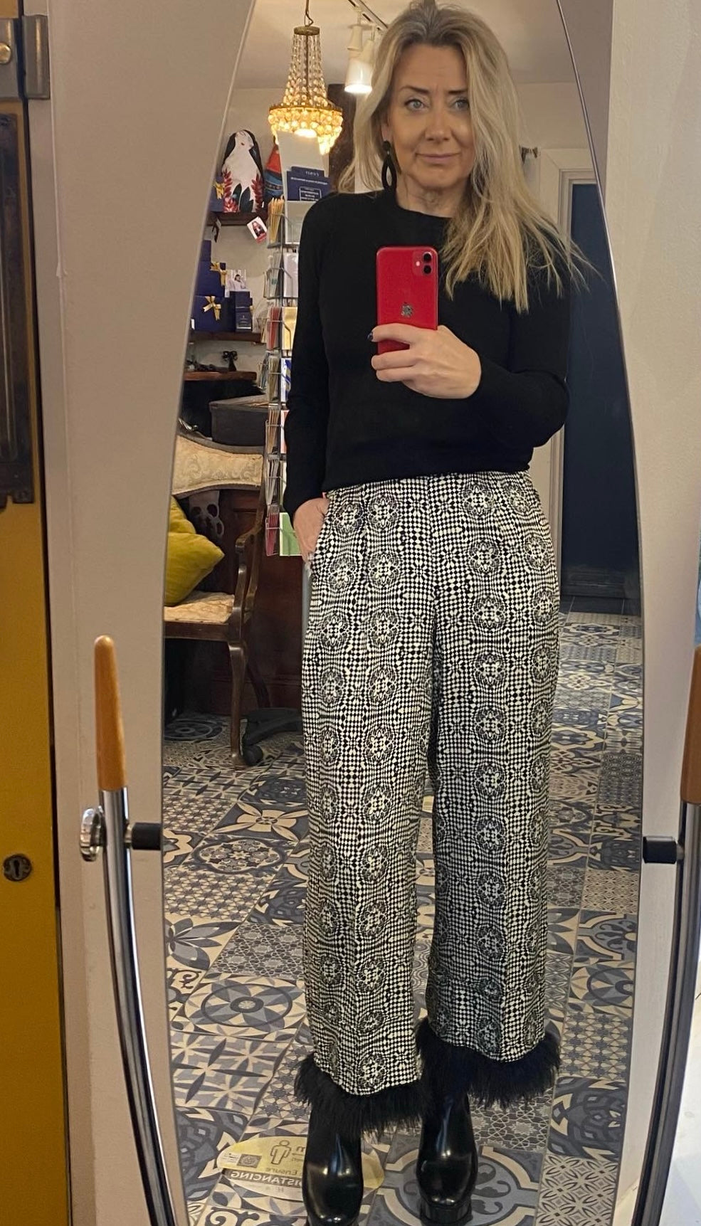 Beatrice B Graphic Print Trousers