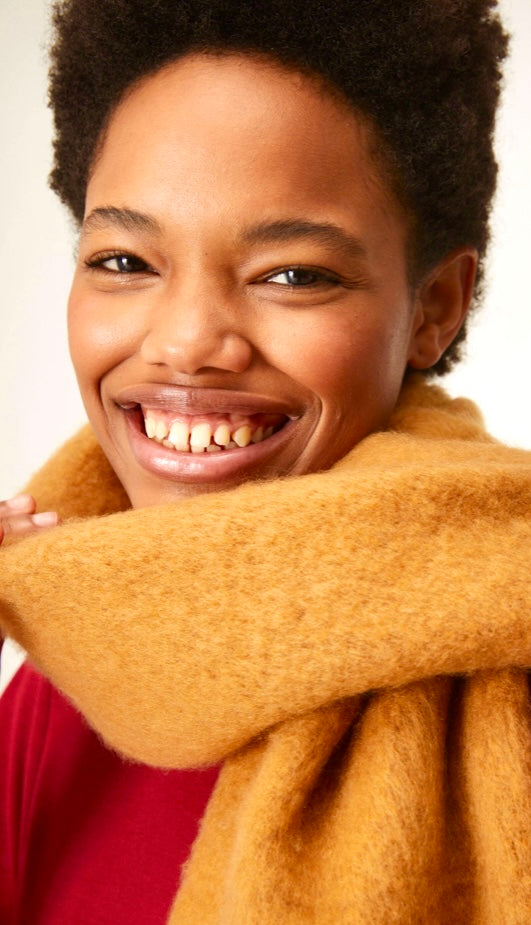 CF Giant Yellow Knit Scarf