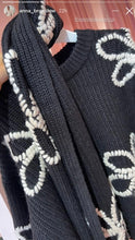 Load image into Gallery viewer, Essentiel Antwerp Black Chunky Ribbed Knit Jumper
