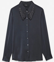Load image into Gallery viewer, Otto’dame Satin Shirt with Bead Tassle Collar
